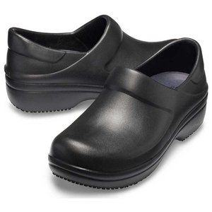 NWT Crocs At Work Women's Black Neria Pro II 2 Clog Lock Slip Resistant Shoe W 7